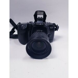 Minolta Maxxum 400si Film Camera With 28-80mm 1:3.5-5.6 Lens